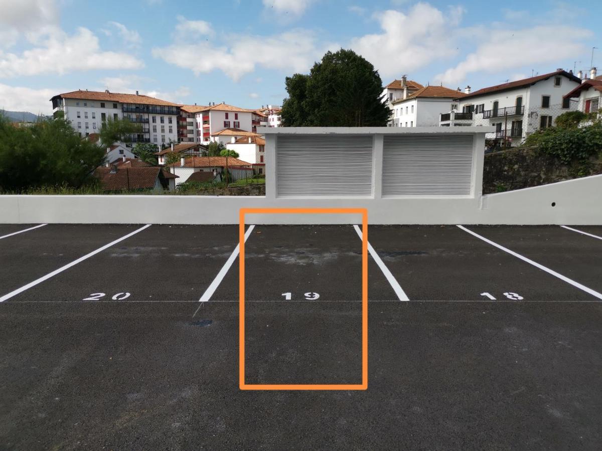 Goxoa - Appartement Au Calme, Centre Ville, Parking - Wifi Hendaye Exterior photo